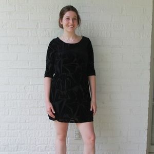 Geometric Pattern Velvet Dress
